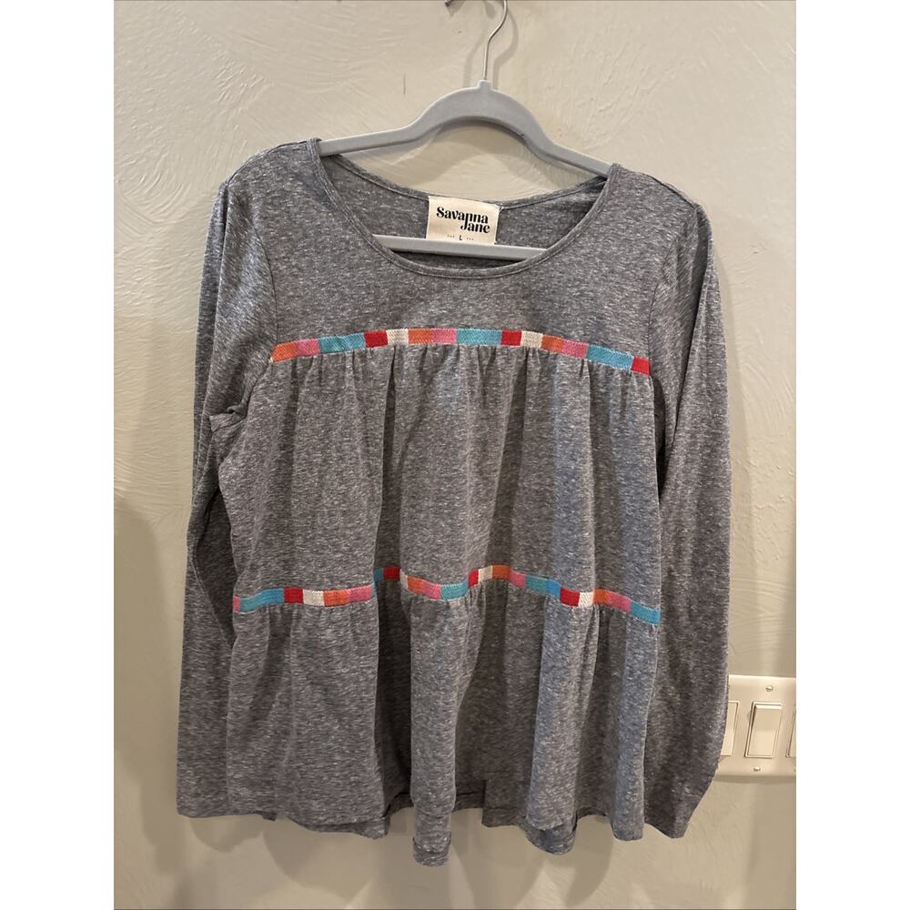 Savanna Jane Embroidered Top‎ Large Sleeves Gray Tiered Embroidered Boho Indie